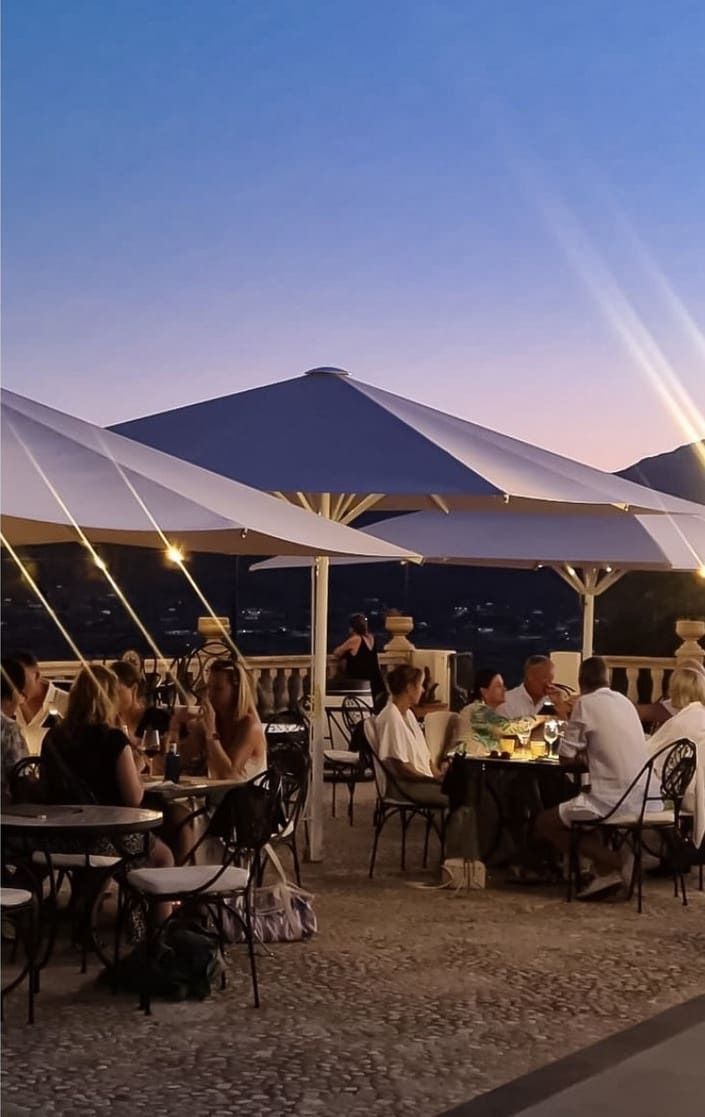 9 soveværelse Guesthouse/B & B til salg i Lliber med garage - € 1.550.000 (Ref: 8688948)