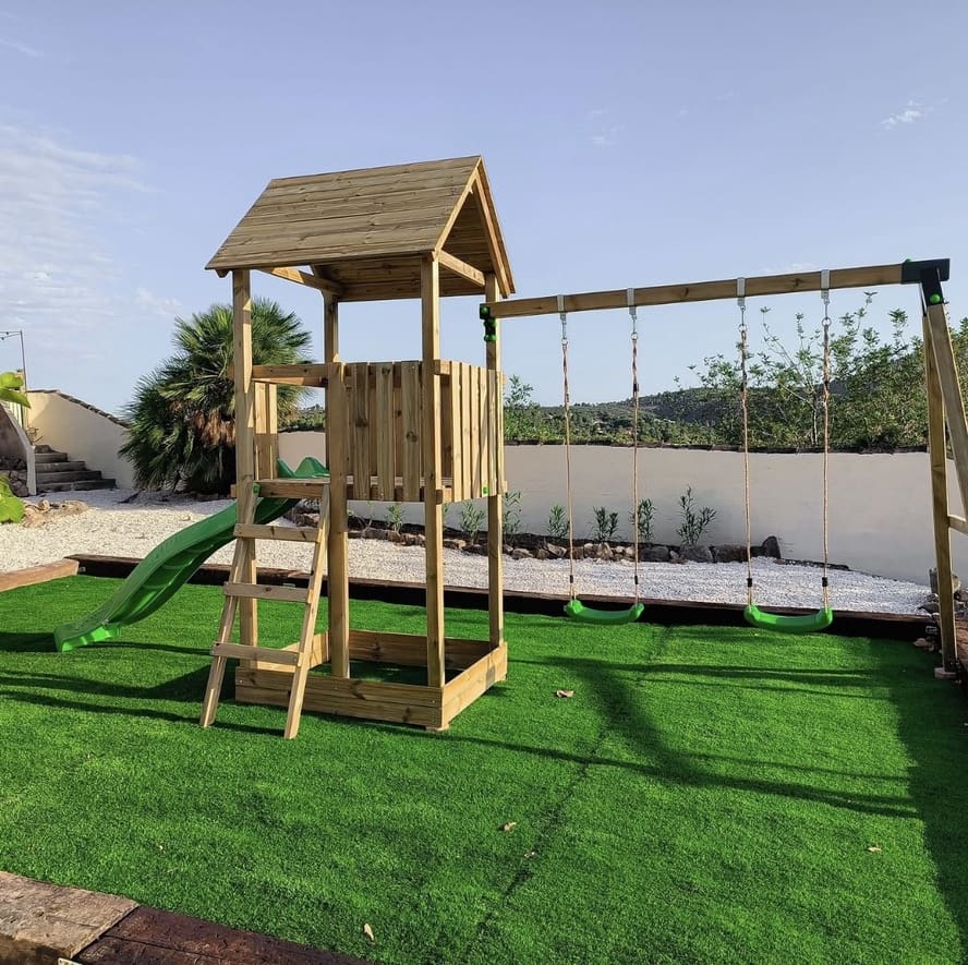 9 soveværelse Guesthouse/B & B til salg i Lliber med garage - € 1.550.000 (Ref: 8688948)