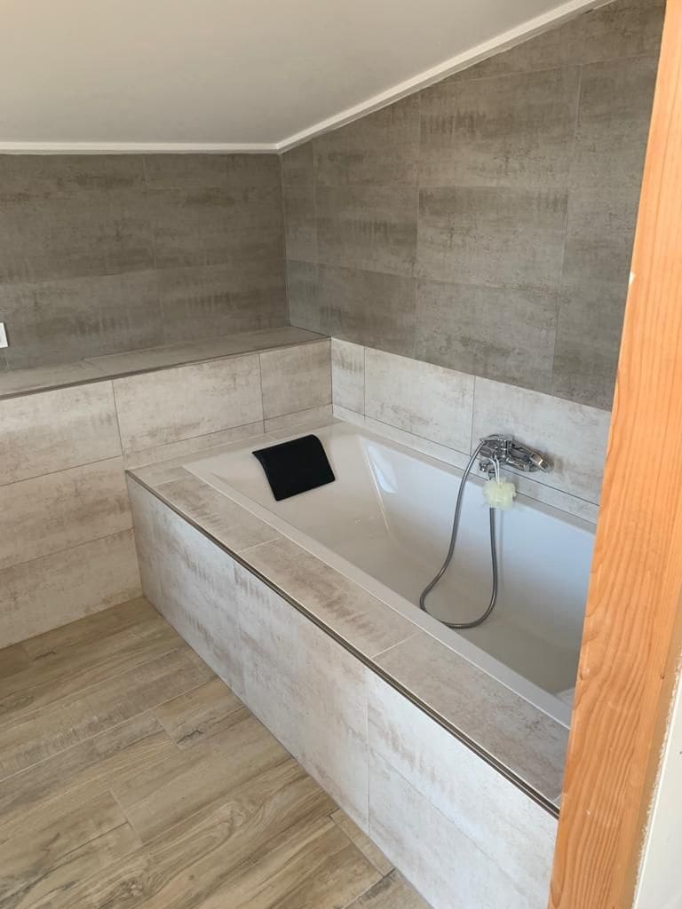 9 soveværelse Guesthouse/B & B til salg i Lliber med garage - € 1.550.000 (Ref: 8688948)