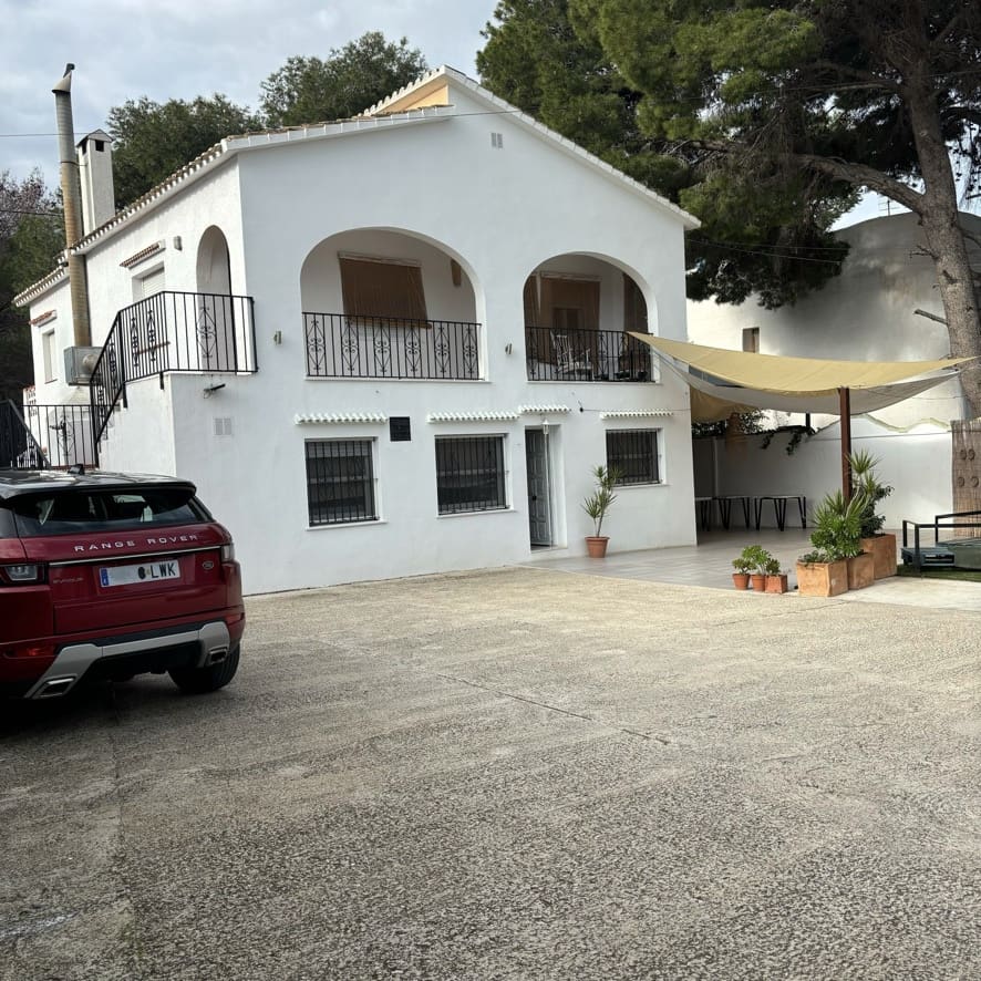2 slaapkamer Villa te koop in Denia met garage - € 495.000 (Ref: 8763172)