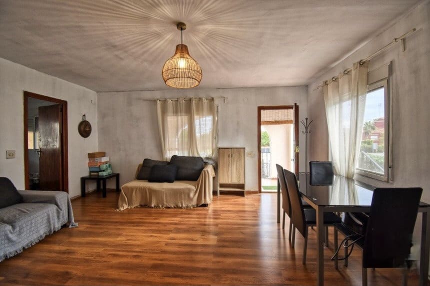 2 slaapkamer Villa te koop in Denia met garage - € 495.000 (Ref: 8763172)