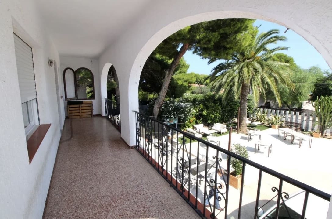 2 slaapkamer Villa te koop in Denia met garage - € 495.000 (Ref: 8763172)