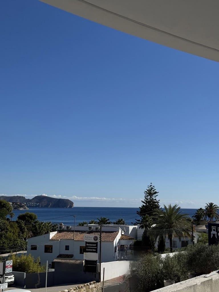 4 bedroom Villa for sale in Benissa with garage - € 3,195,000 (Ref: 8793766)