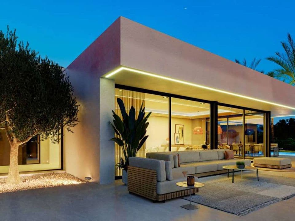 4 bedroom Villa for sale in Denia with pool garage - € 1,860,000 (Ref: 8793769)