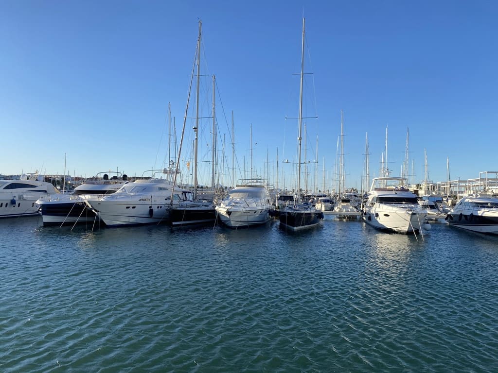 4 bedroom Villa for sale in Denia with pool garage - € 1,860,000 (Ref: 8793769)