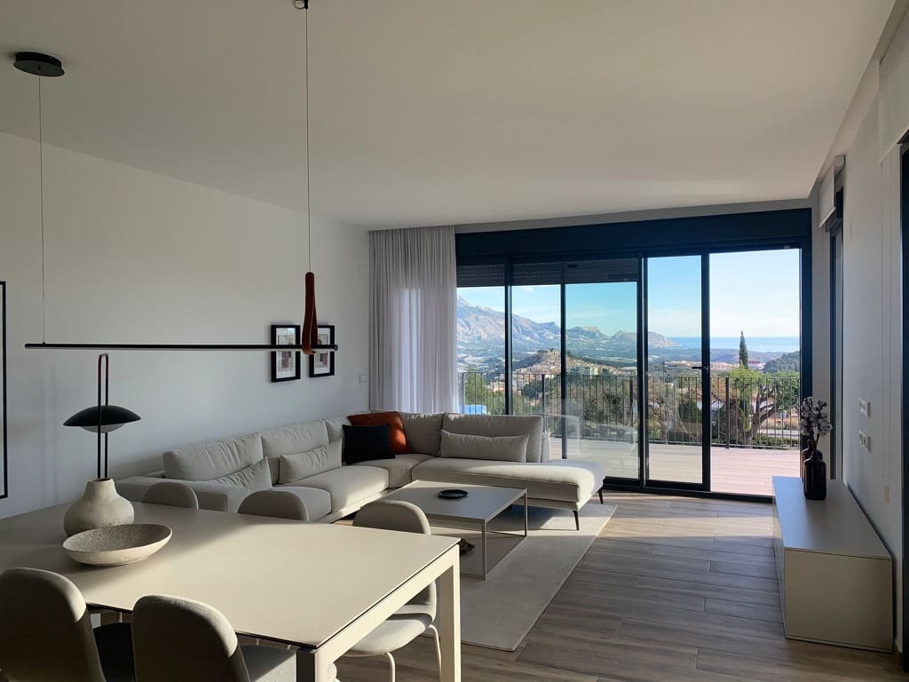 3 bedroom Villa for sale in Polop with pool garage - € 535,000 (Ref: 8793771)