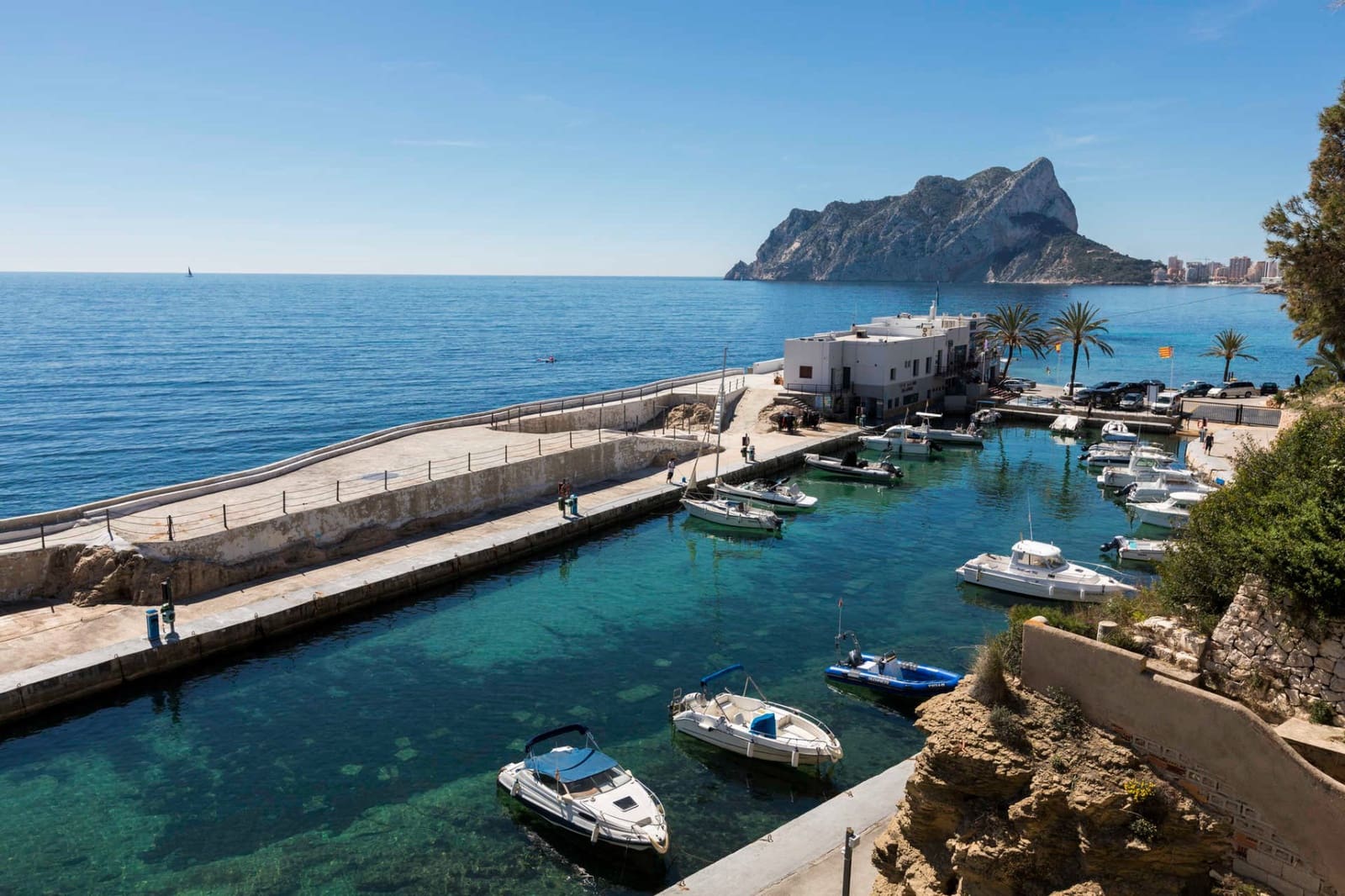 4 bedroom Villa for sale in Benissa with pool - € 2,200,000 (Ref: 8793778)