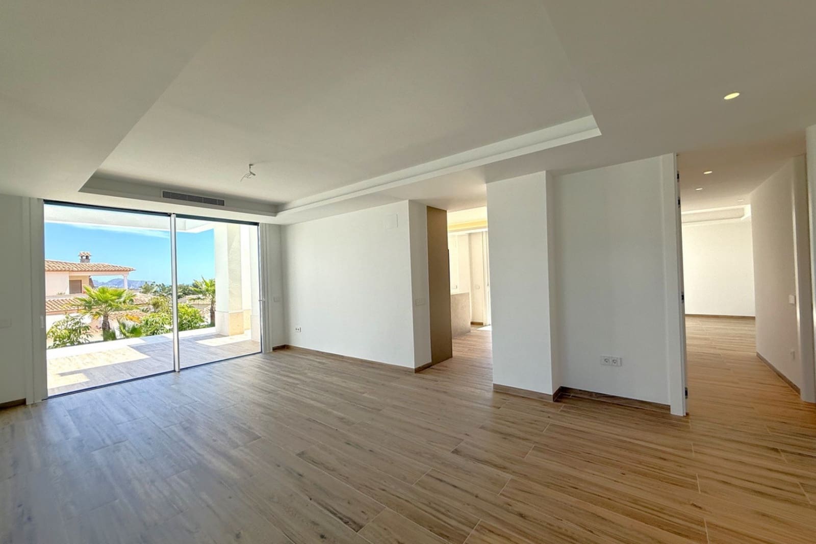 4 bedroom Villa for sale in Benissa - € 2,260,000 (Ref: 8793798)