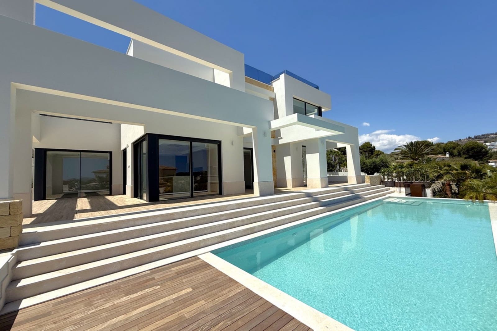 4 bedroom Villa for sale in Benissa - € 2,260,000 (Ref: 8793798)