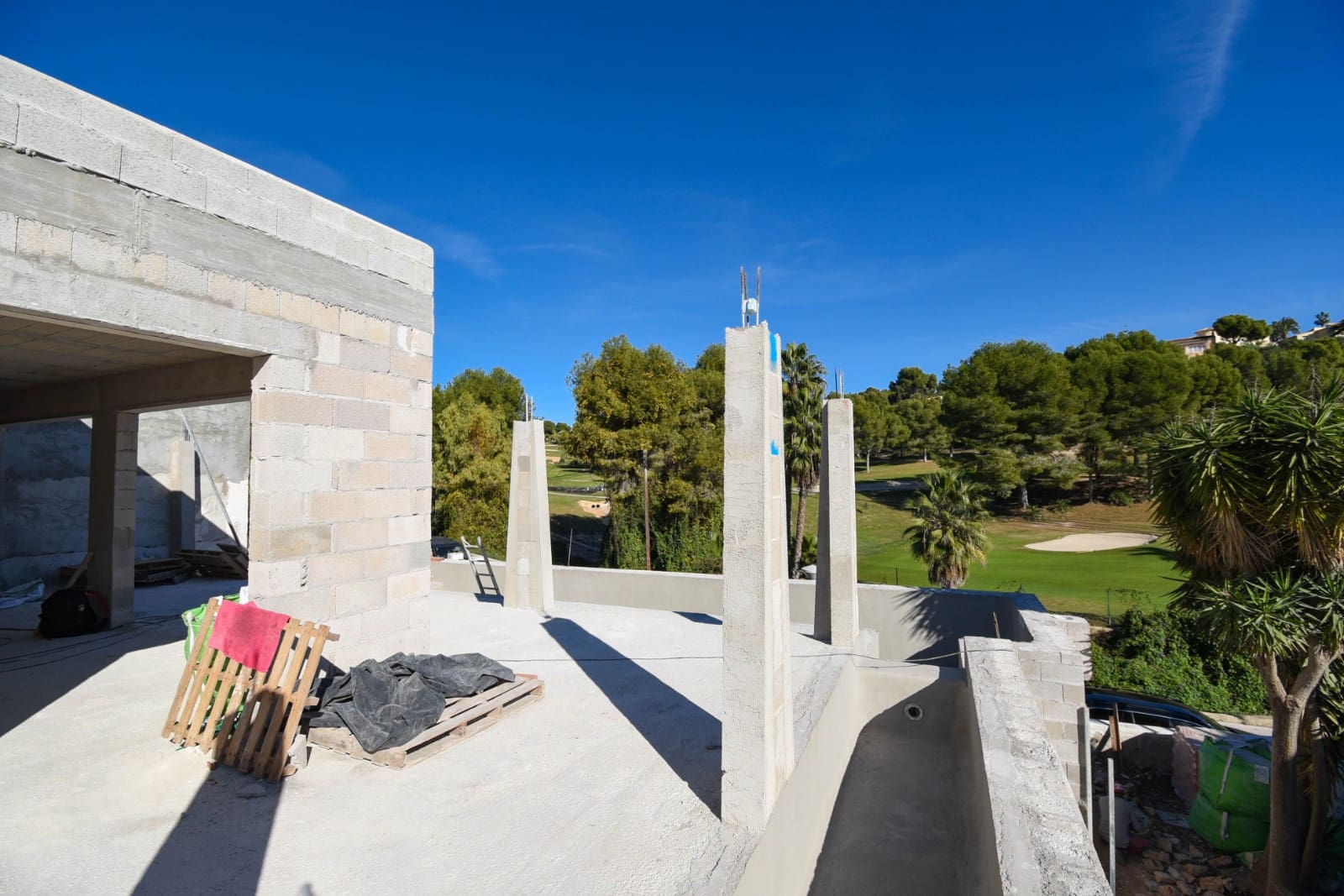 4 bedroom Villa for sale in Moraira - € 1,975,000 (Ref: 8793816)