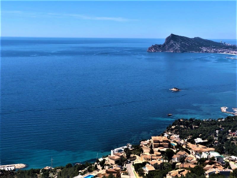 4 bedroom Villa for sale in Altea - € 1,750,000 (Ref: 8793819)