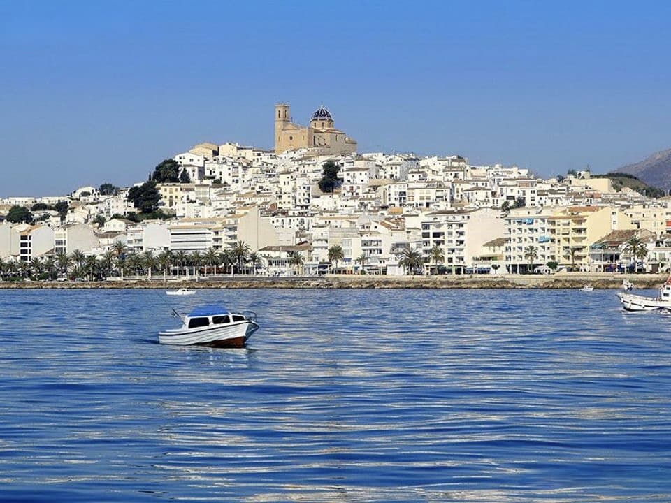 4 bedroom Villa for sale in Benissa with pool garage - € 3,950,000 (Ref: 8793893)