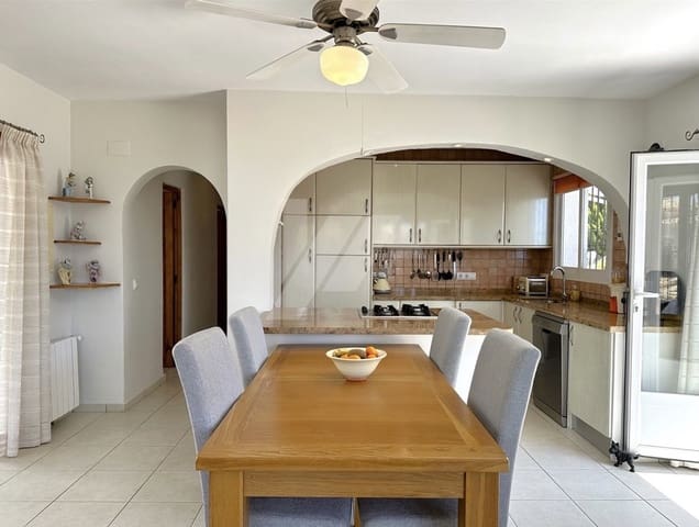 4 camera da letto Villa in vendita in Moraira, Teulada-Moraira con piscina garage - 875.000 € (Rif: 8798315)