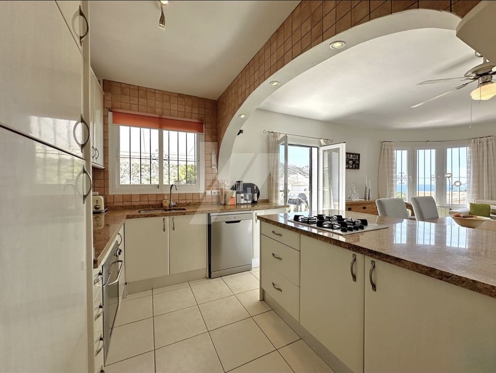 4 camera da letto Villa in vendita in Moraira con piscina garage - 875.000 € (Rif: 8798315)