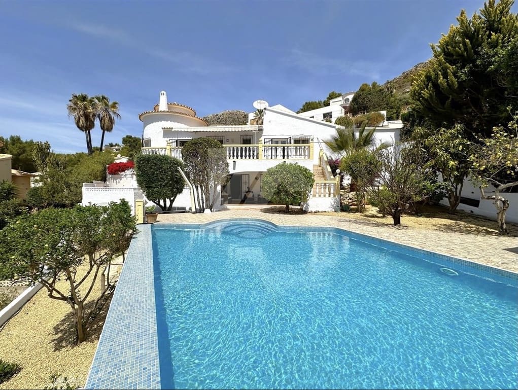 4 camera da letto Villa in vendita in Moraira con piscina garage - 875.000 € (Rif: 8798315)