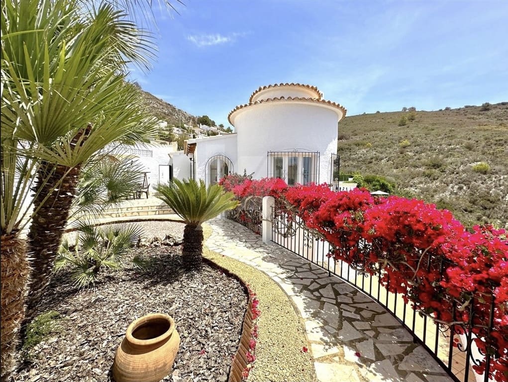 4 camera da letto Villa in vendita in Moraira con piscina garage - 875.000 € (Rif: 8798315)