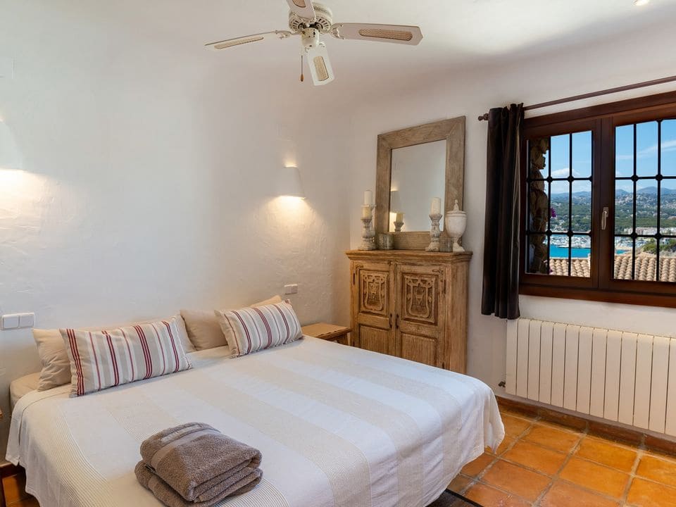 5 bedroom Villa for sale in Moraira with pool garage - € 3,995,000 (Ref: 8800559)