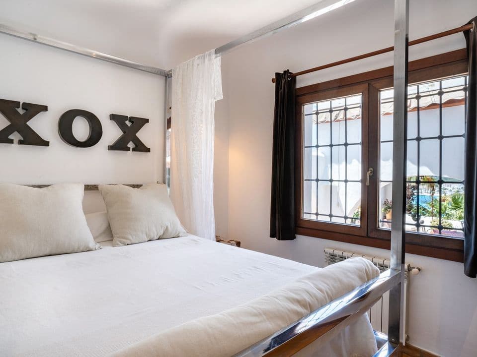 5 bedroom Villa for sale in Moraira with pool garage - € 3,995,000 (Ref: 8800559)