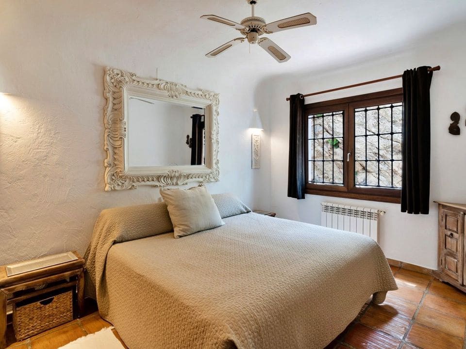 5 bedroom Villa for sale in Moraira with pool garage - € 3,995,000 (Ref: 8800559)