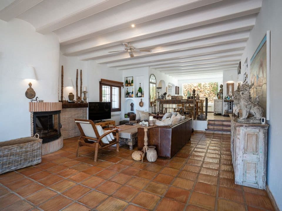 5 bedroom Villa for sale in Moraira with pool garage - € 3,995,000 (Ref: 8800559)