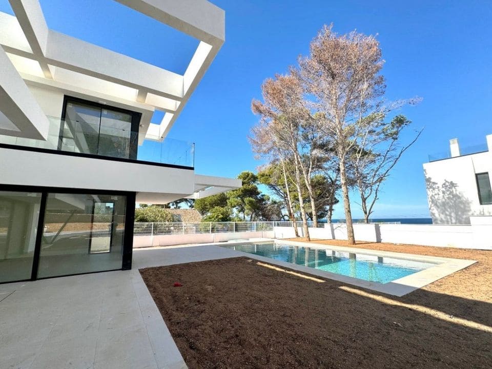 4 soveværelse Villa til salg i Denia med swimmingpool garage - € 2.400.000 (Ref: 8826961)