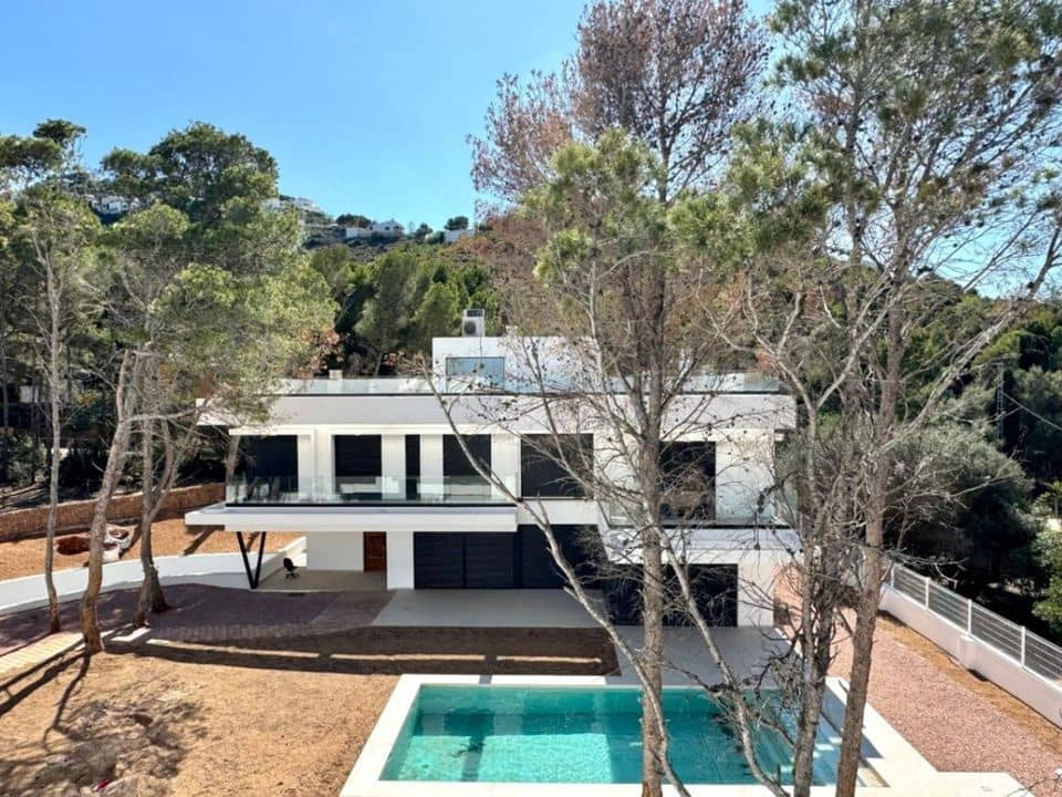 4 soveværelse Villa til salg i Denia med swimmingpool garage - € 2.400.000 (Ref: 8826961)