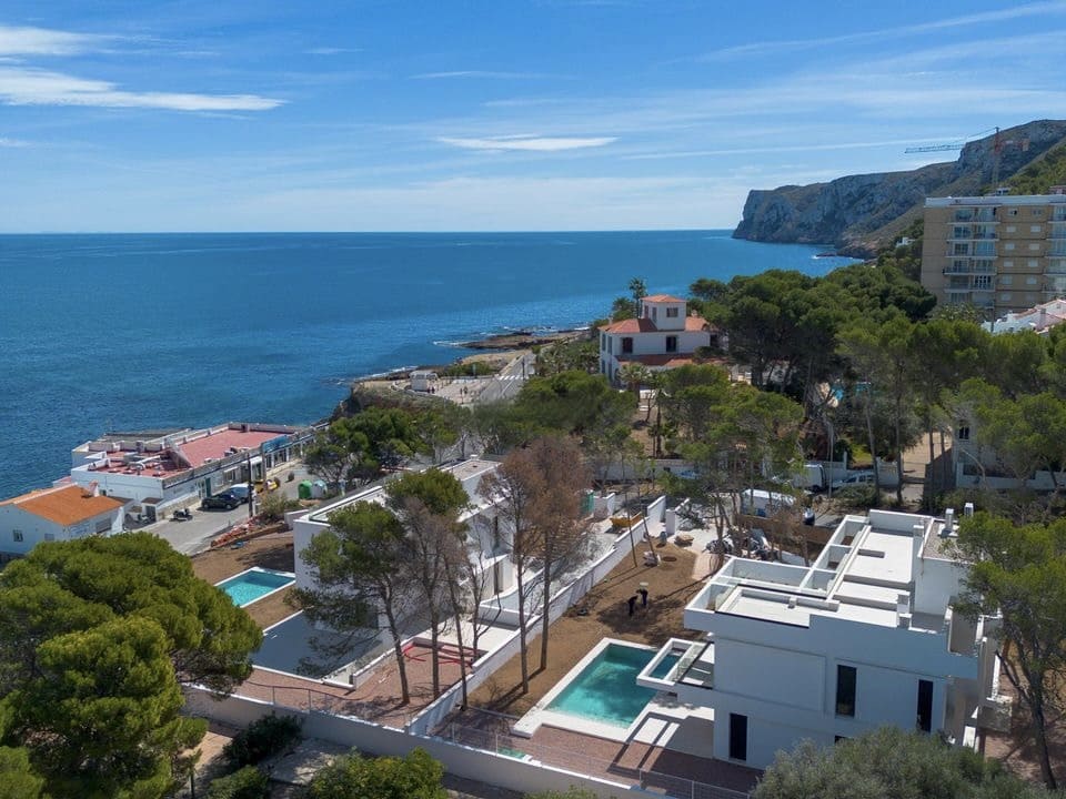 4 soveværelse Villa til salg i Denia med swimmingpool garage - € 2.400.000 (Ref: 8826961)