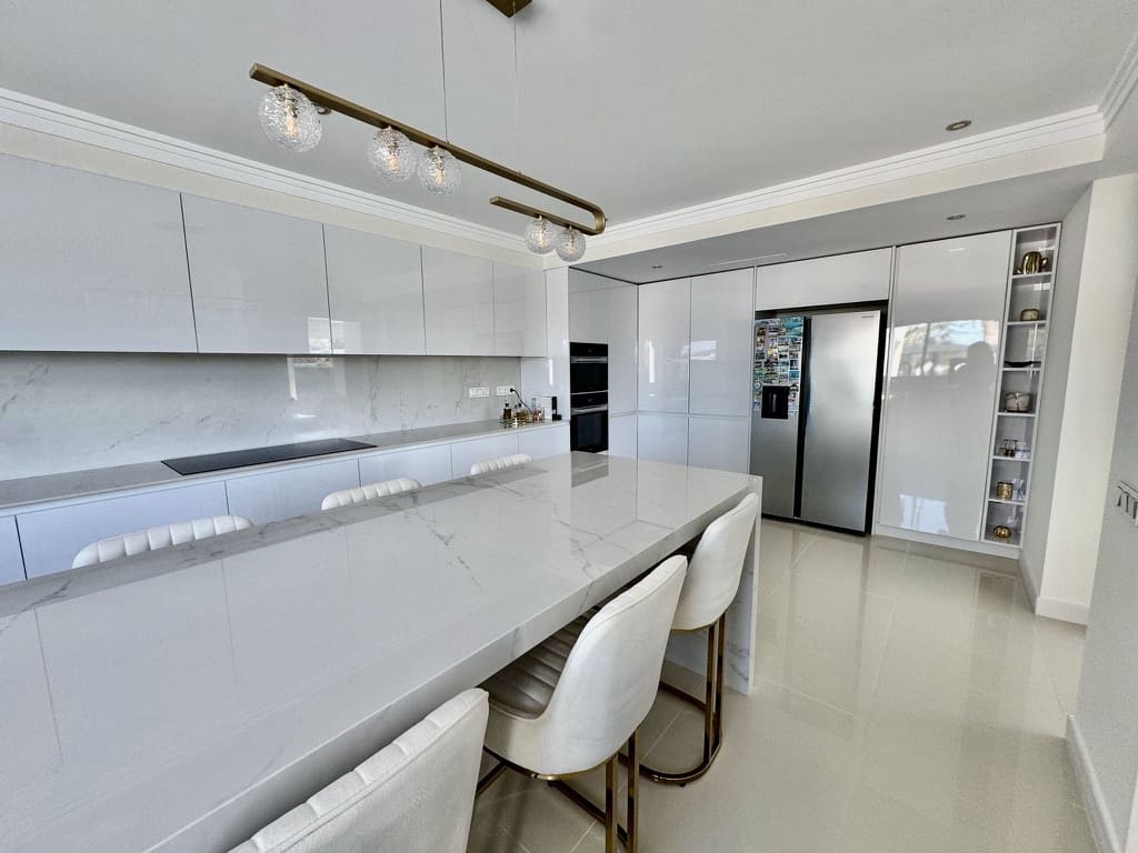 5 bedroom Villa for sale in La Xara with pool garage - € 2,150,000 (Ref: 8842586)