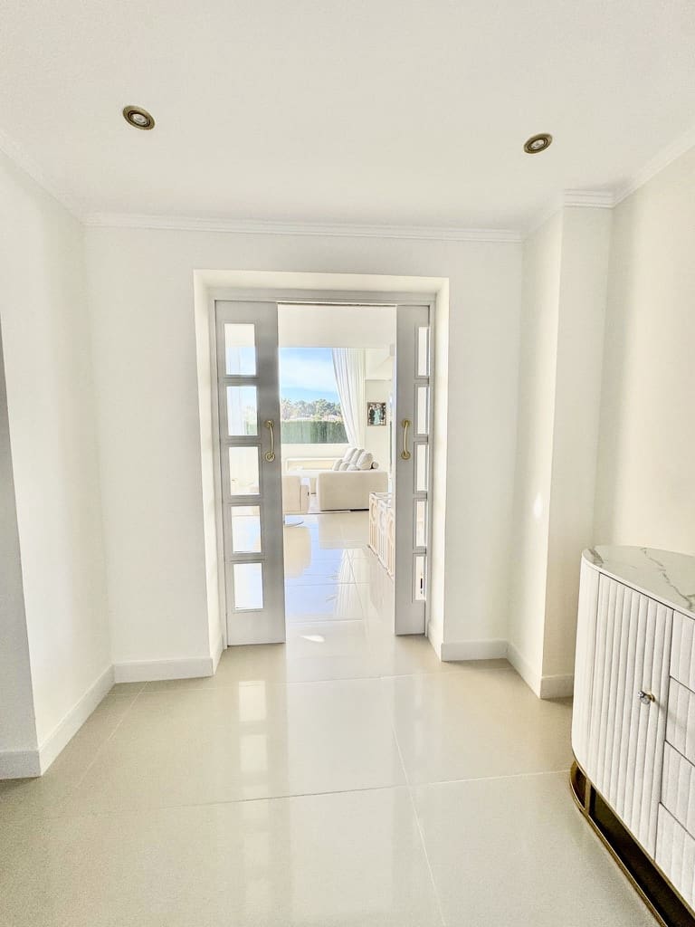5 bedroom Villa for sale in La Xara with pool garage - € 2,150,000 (Ref: 8842586)