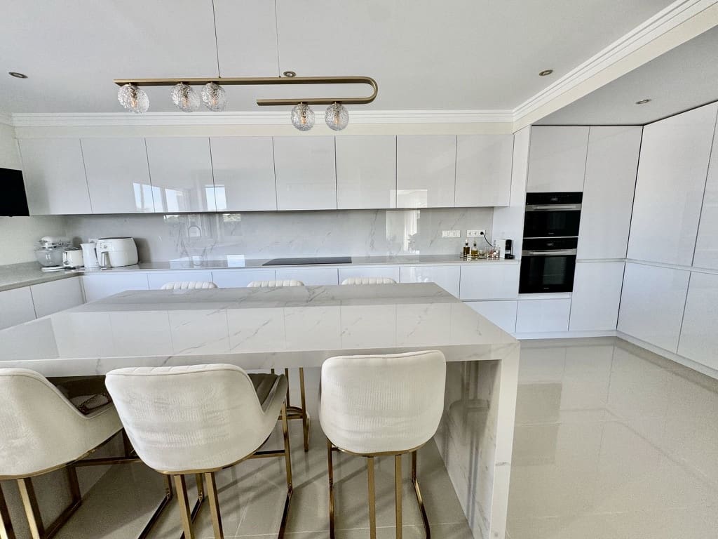 5 bedroom Villa for sale in La Xara with pool garage - € 2,150,000 (Ref: 8842586)