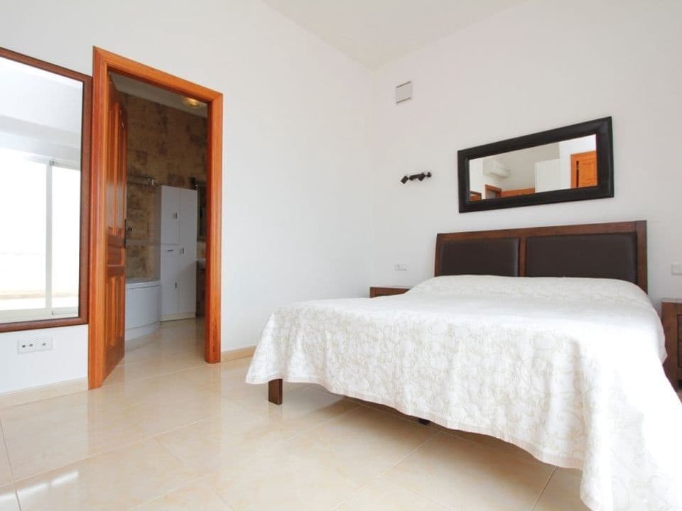 5 quarto Moradia para venda em Cumbre del Sol com piscina garagem - 690 000 € (Ref: 8842587)