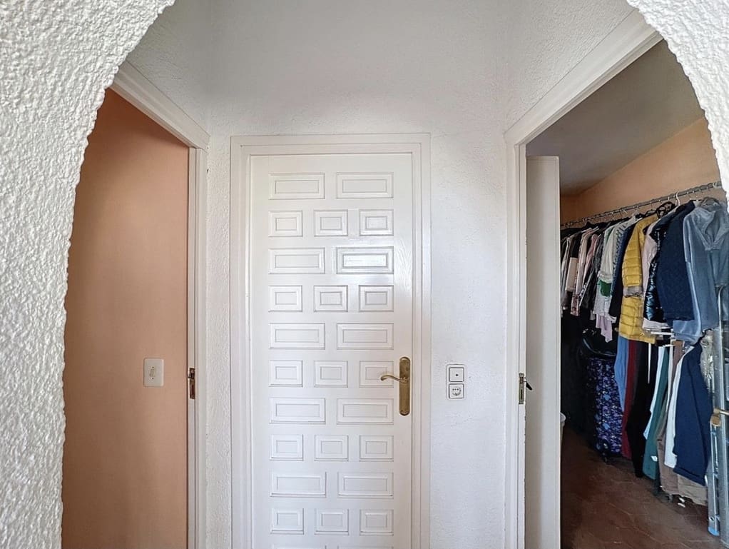 3 slaapkamer Villa te koop in Benitachell / Benitatxell met zwembad garage - € 420.000 (Ref: 8885600)