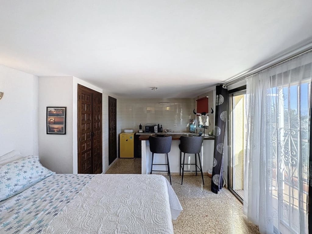 3 slaapkamer Villa te koop in Benitachell / Benitatxell met zwembad garage - € 420.000 (Ref: 8885600)