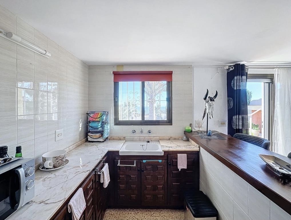 3 slaapkamer Villa te koop in Benitachell / Benitatxell met zwembad garage - € 420.000 (Ref: 8885600)