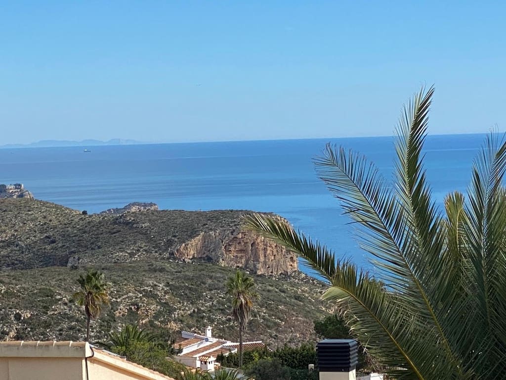 3 slaapkamer Villa te koop in Benitachell / Benitatxell met zwembad garage - € 420.000 (Ref: 8885600)