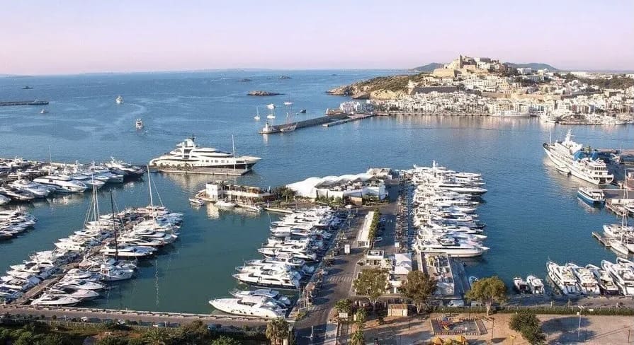 2 bedroom Apartment for sale in Guardamar del Segura with pool garage - € 323,500 (Ref: 8887278)