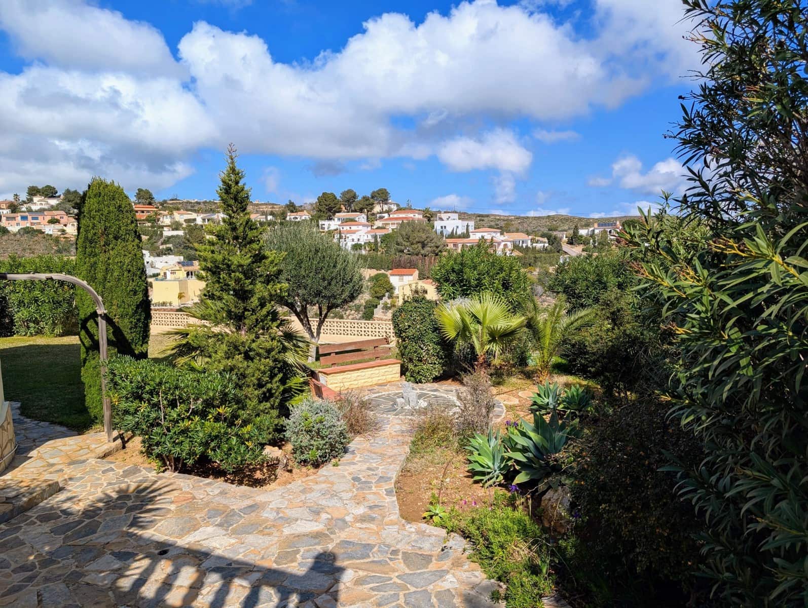 3 bedroom Villa for sale in Benitachell / Benitatxell with pool - € 519,000 (Ref: 8910761)