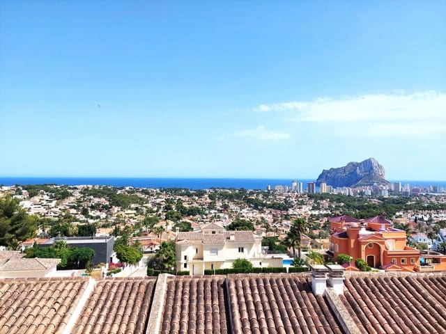 3 makuuhuone Huoneisto myytävänä paikassa Calpe / Calp mukana uima-altaan 
autotalli - 299 000 € (Ref: 8930195)