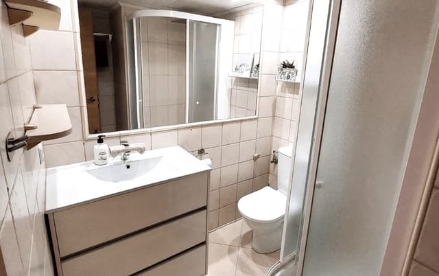 3 makuuhuone Huoneisto myytävänä paikassa Calpe / Calp mukana uima-altaan 
autotalli - 299 000 € (Ref: 8930195)