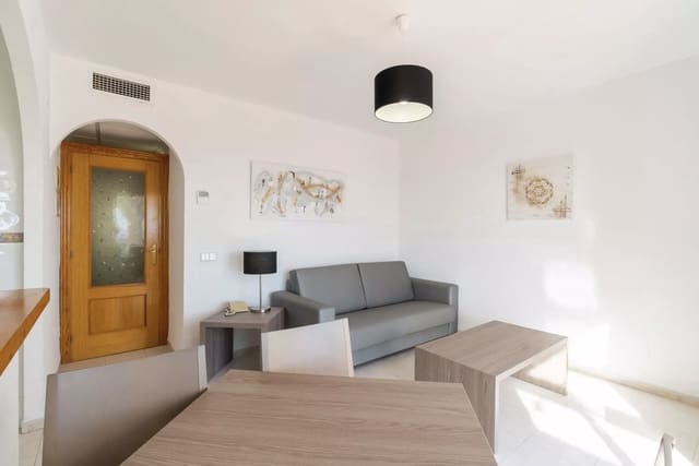 2 sypialnia Bungalow na sprzedaż w Calpe / Calp z basenem garażem - 240 000 € (Ref: 8934535)