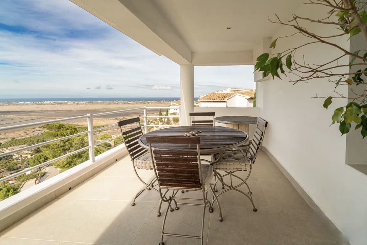 5 bedroom Villa for sale in Monte Pego with pool garage - € 895,000 (Ref: 9041861)