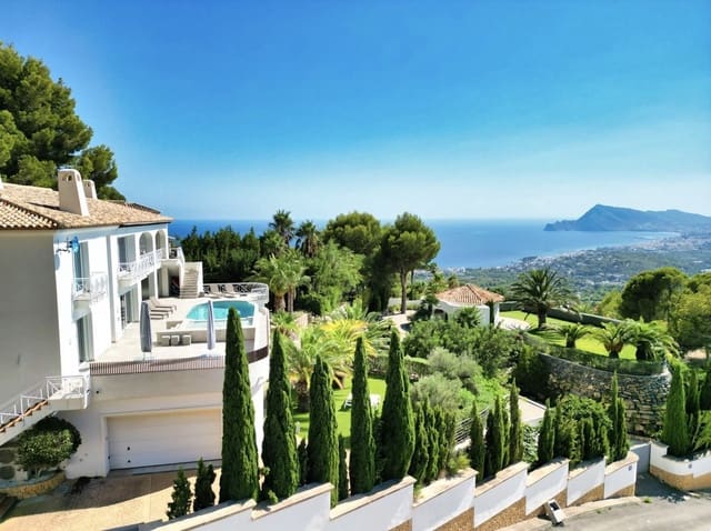 Chalet de 8 habitaciones en Altea la Vella, Altea en venta con piscina garaje - 2.495.000 € (Ref: 9041863)