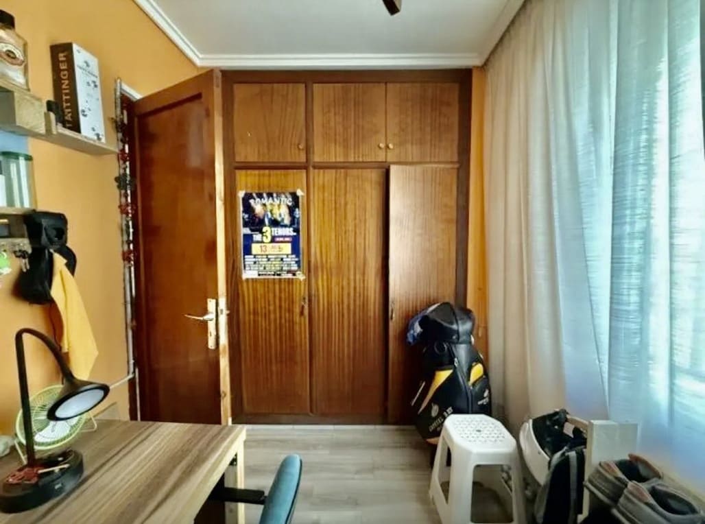 5 soverom Hus til salgs i Bellreguard med garasje - € 159 000 (Ref: 9041864)