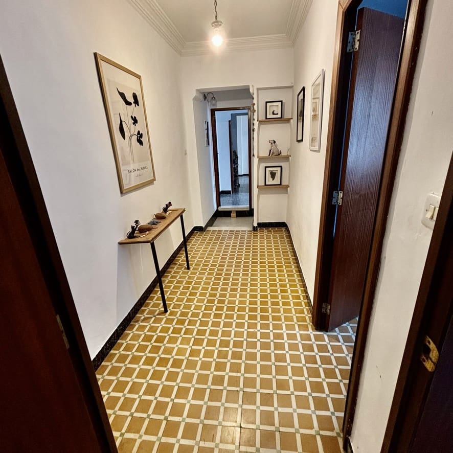 5 soverom Hus til salgs i Bellreguard med garasje - € 159 000 (Ref: 9041864)