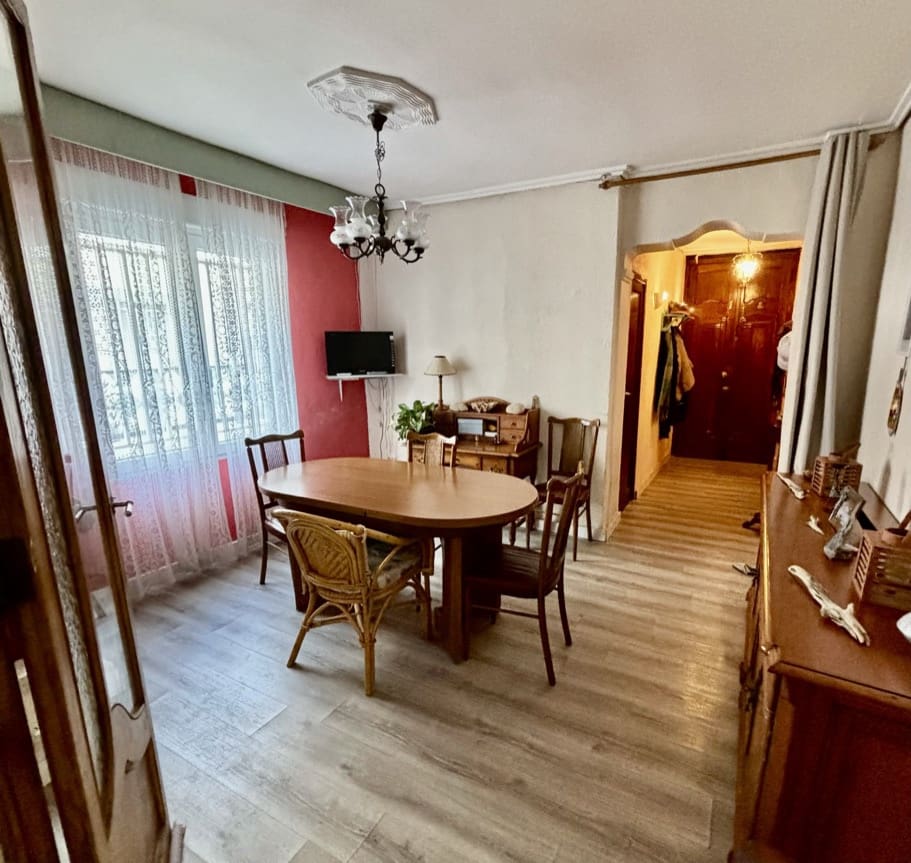 5 soverom Hus til salgs i Bellreguard med garasje - € 159 000 (Ref: 9041864)