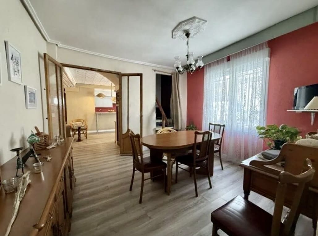 5 soverom Hus til salgs i Bellreguard med garasje - € 159 000 (Ref: 9041864)