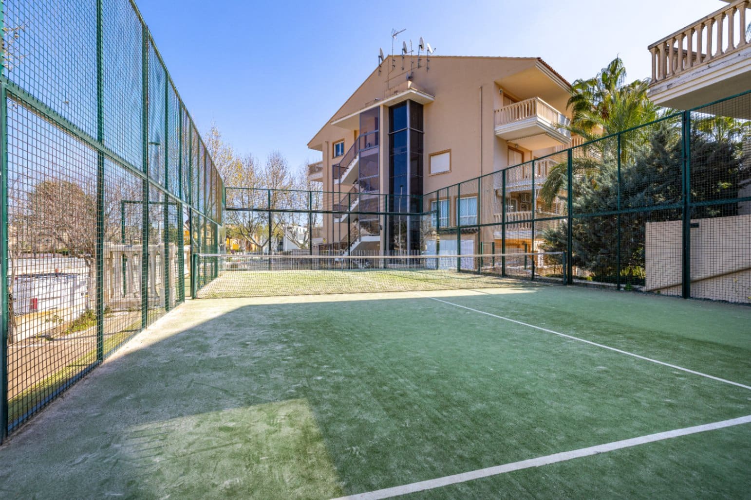 4 sypialnia Apartament na sprzedaż w Arenal z basenem garażem - 599 000 € (Ref: 9041865)