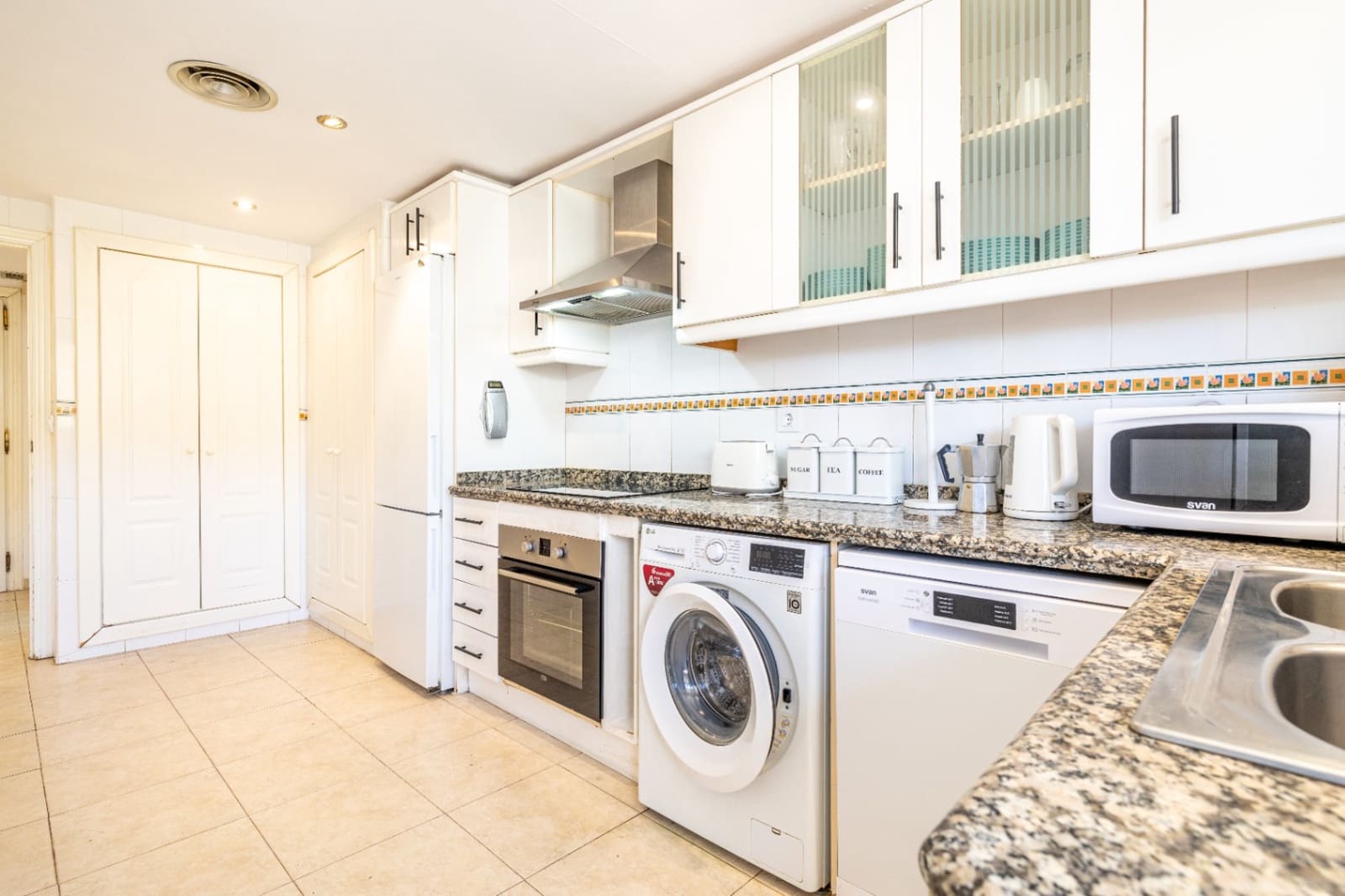 4 sypialnia Apartament na sprzedaż w Arenal z basenem garażem - 599 000 € (Ref: 9041865)