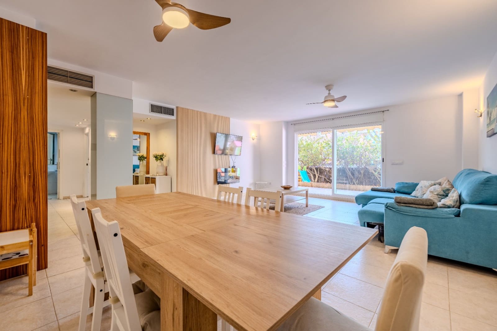 4 sypialnia Apartament na sprzedaż w Arenal z basenem garażem - 599 000 € (Ref: 9041865)