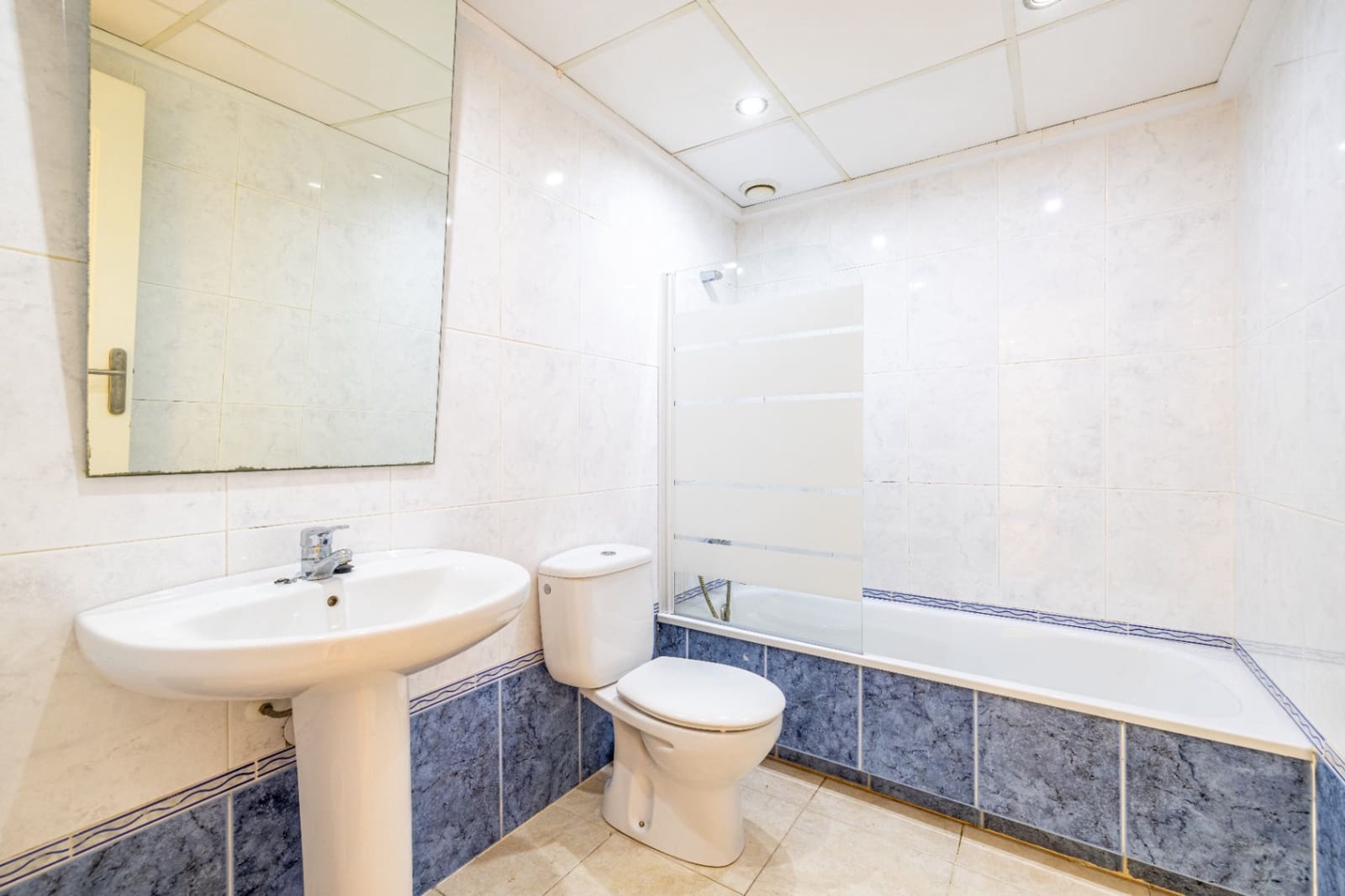 4 sypialnia Apartament na sprzedaż w Arenal z basenem garażem - 599 000 € (Ref: 9041865)